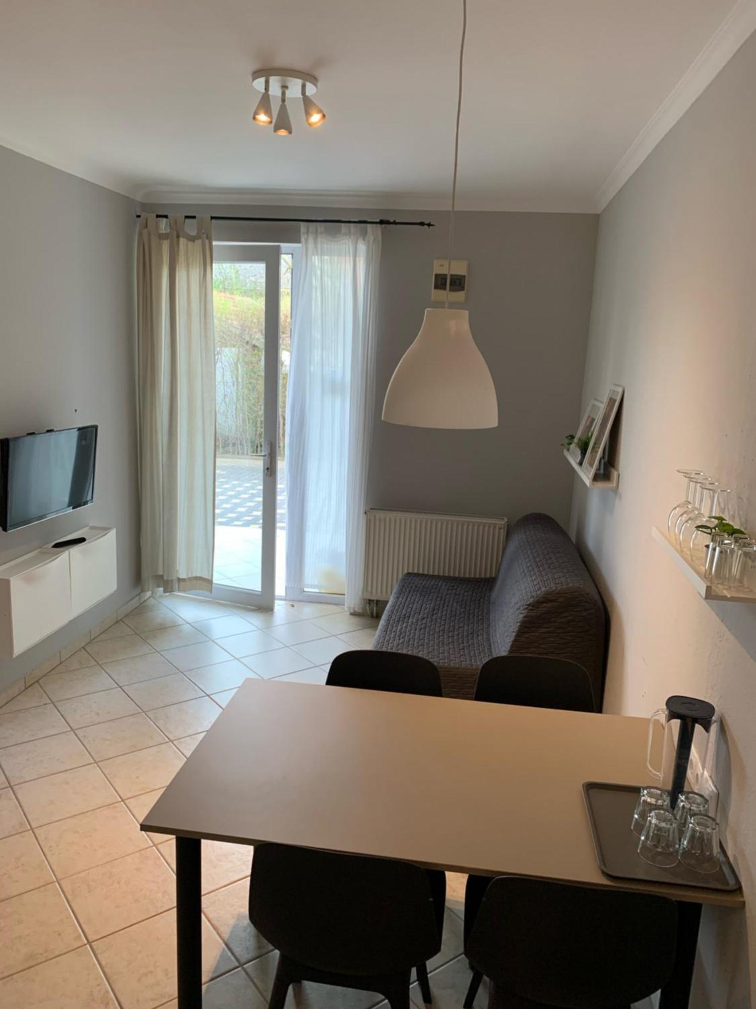 Balatonlelle Apartmanhaz Exteriör bild