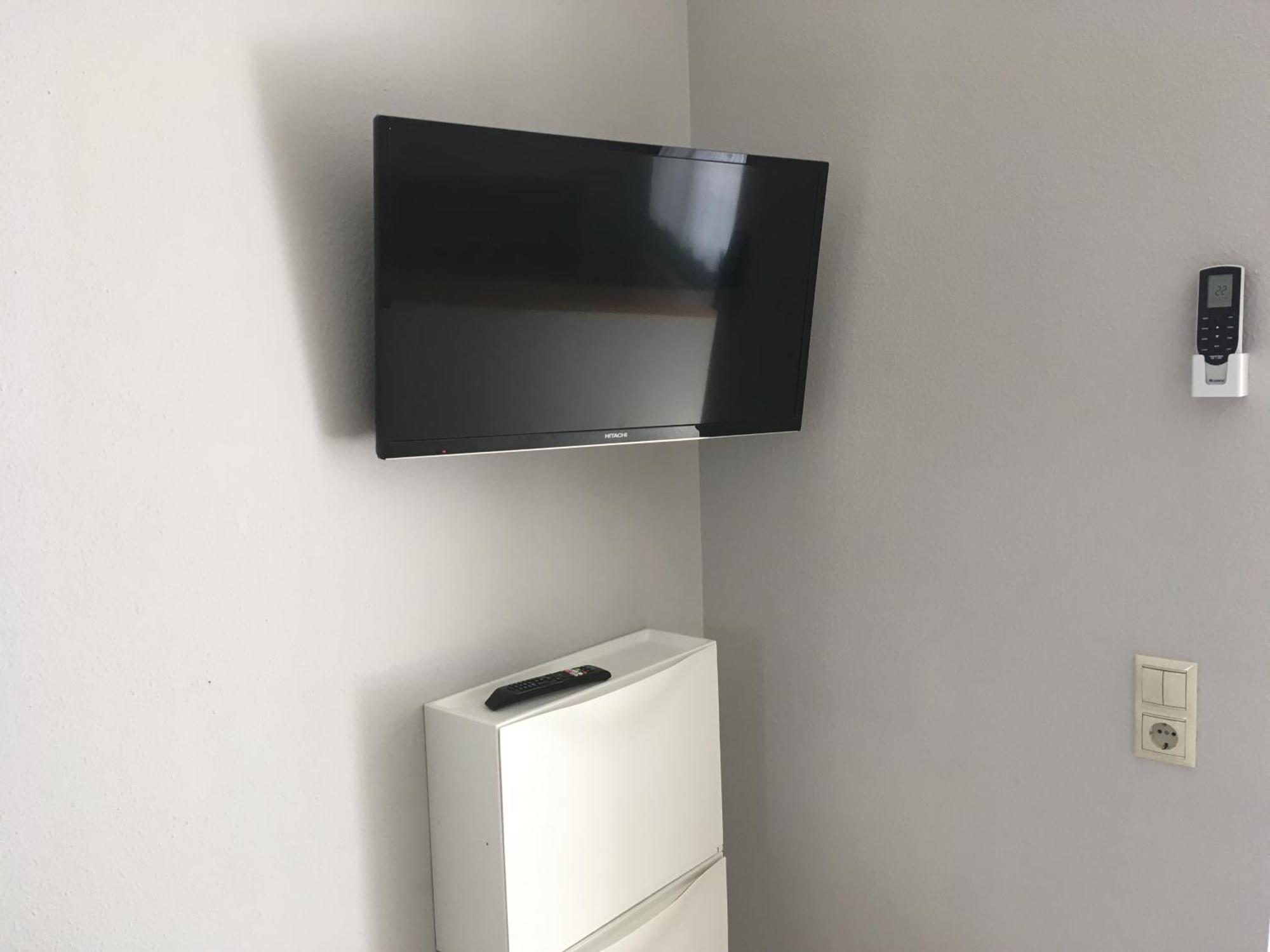 Balatonlelle Apartmanhaz Exteriör bild