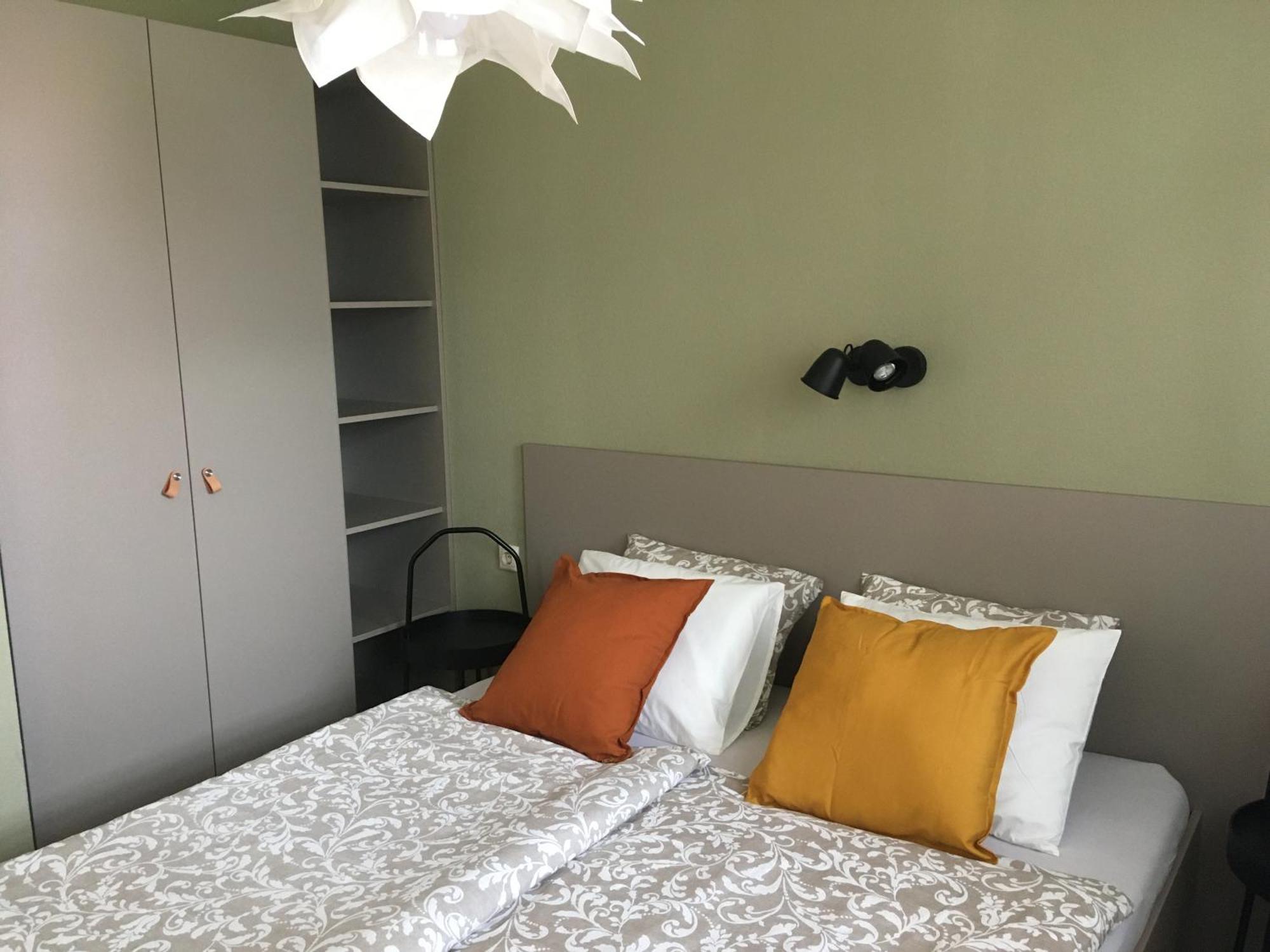 Balatonlelle Apartmanhaz Exteriör bild
