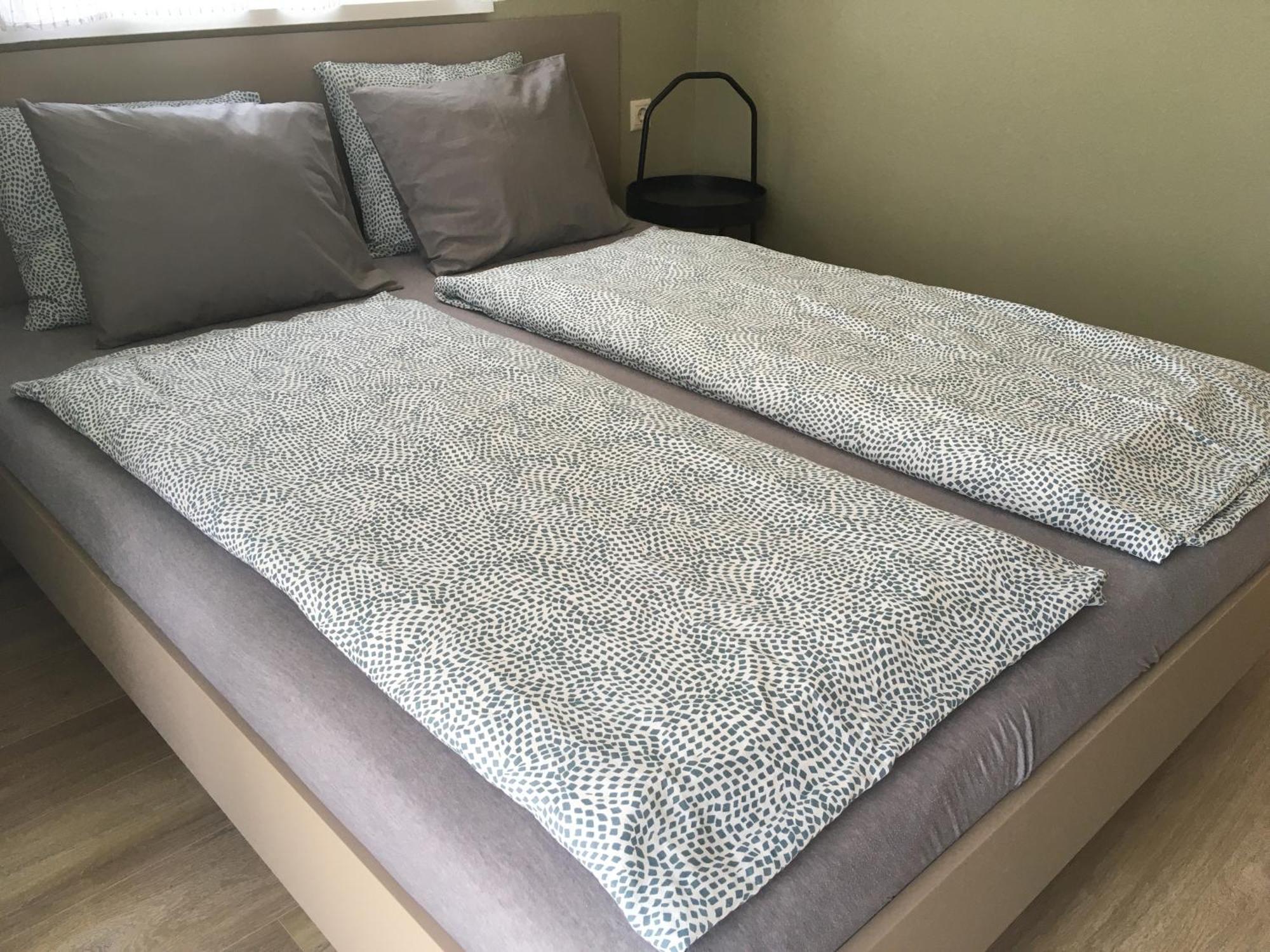Balatonlelle Apartmanhaz Exteriör bild